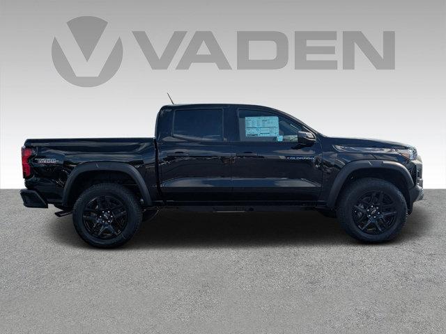 2025 Chevrolet Colorado Vehicle Photo in BRUNSWICK, GA 31525-1881