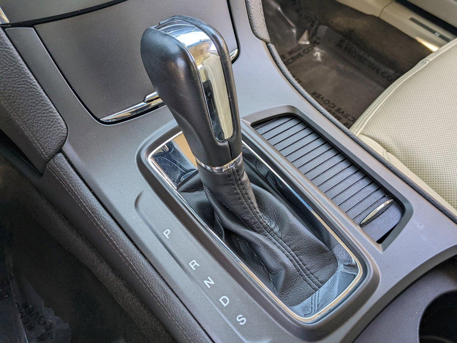 2015 Lincoln MKS Vehicle Photo in ORLANDO, FL 32808-7998