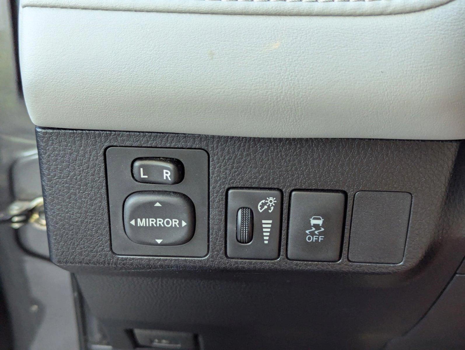 2014 Toyota RAV4 Vehicle Photo in Pembroke Pines , FL 33027