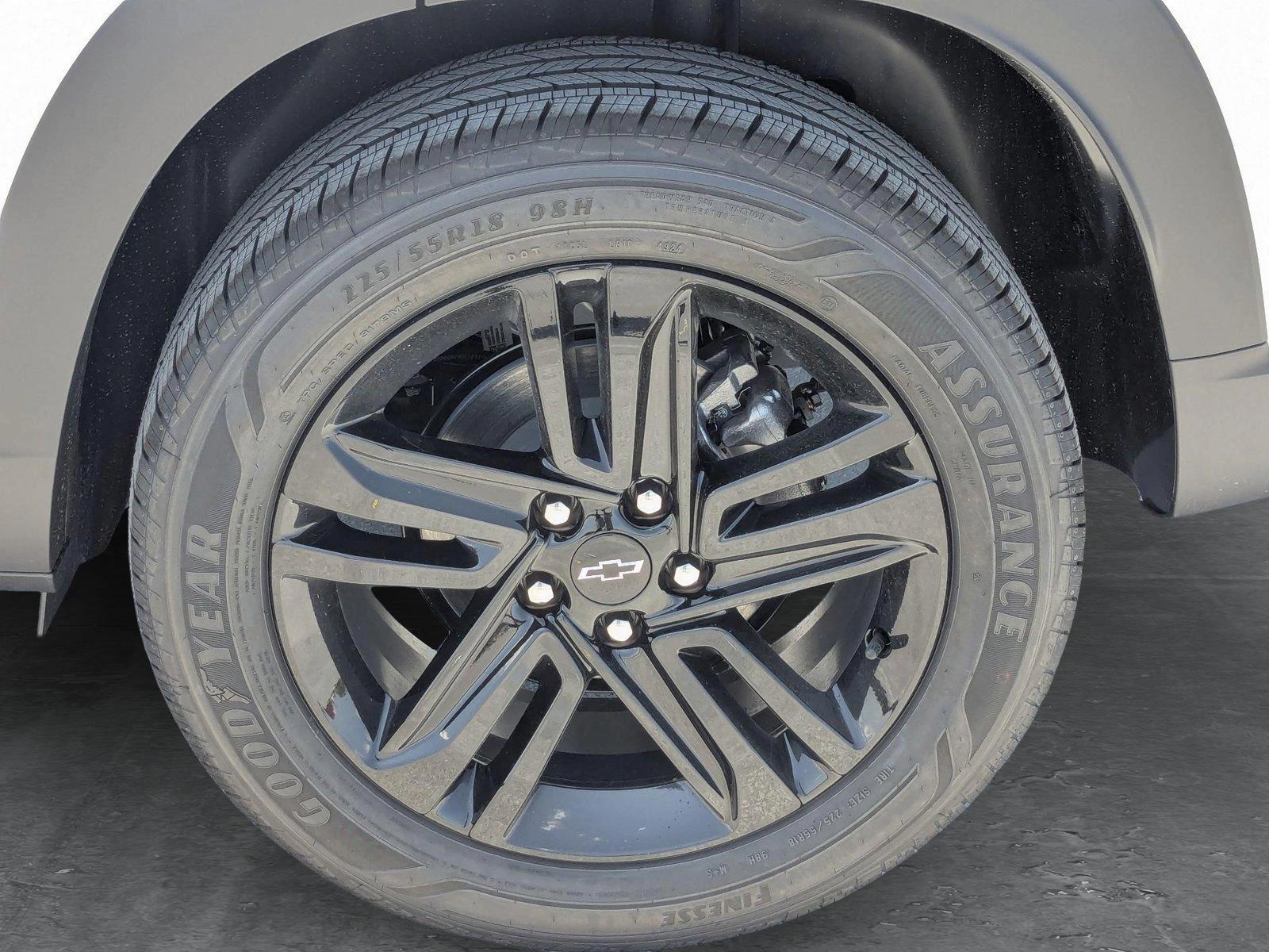 2025 Chevrolet Trax Vehicle Photo in PEMBROKE PINES, FL 33024-6534