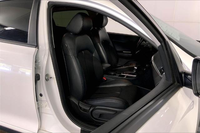2019 Kia Optima Vehicle Photo in Lees Summit, MO 64086