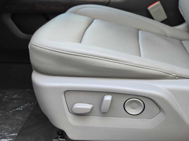 2025 GMC Sierra 1500 Vehicle Photo in DALLAS, TX 75209-3016