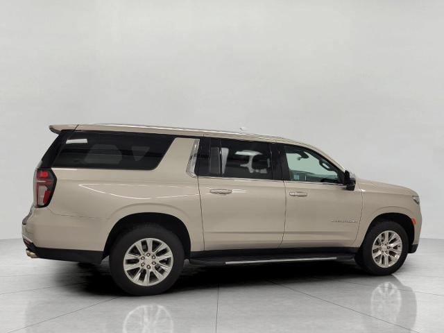 2021 Chevrolet Suburban Vehicle Photo in Neenah, WI 54956
