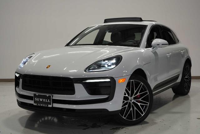 2022 Porsche Macan Vehicle Photo in GRAPEVINE, TX 76051