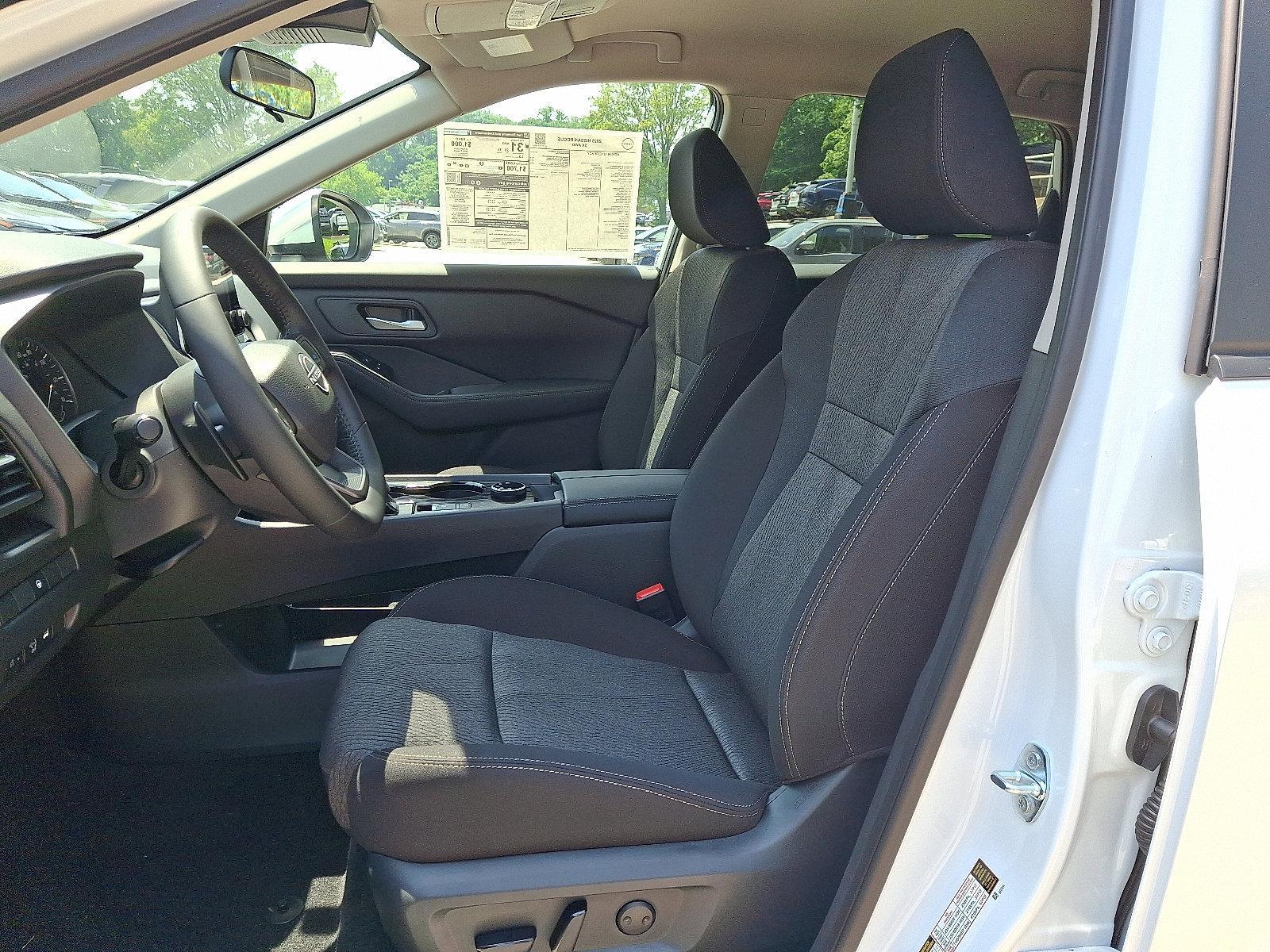 2025 Nissan Rogue Vehicle Photo in Jenkintown, PA 19046