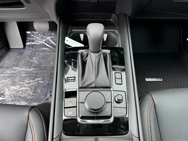 2025 Mazda CX-50 Hybrid Vehicle Photo in Green Bay, WI 54304