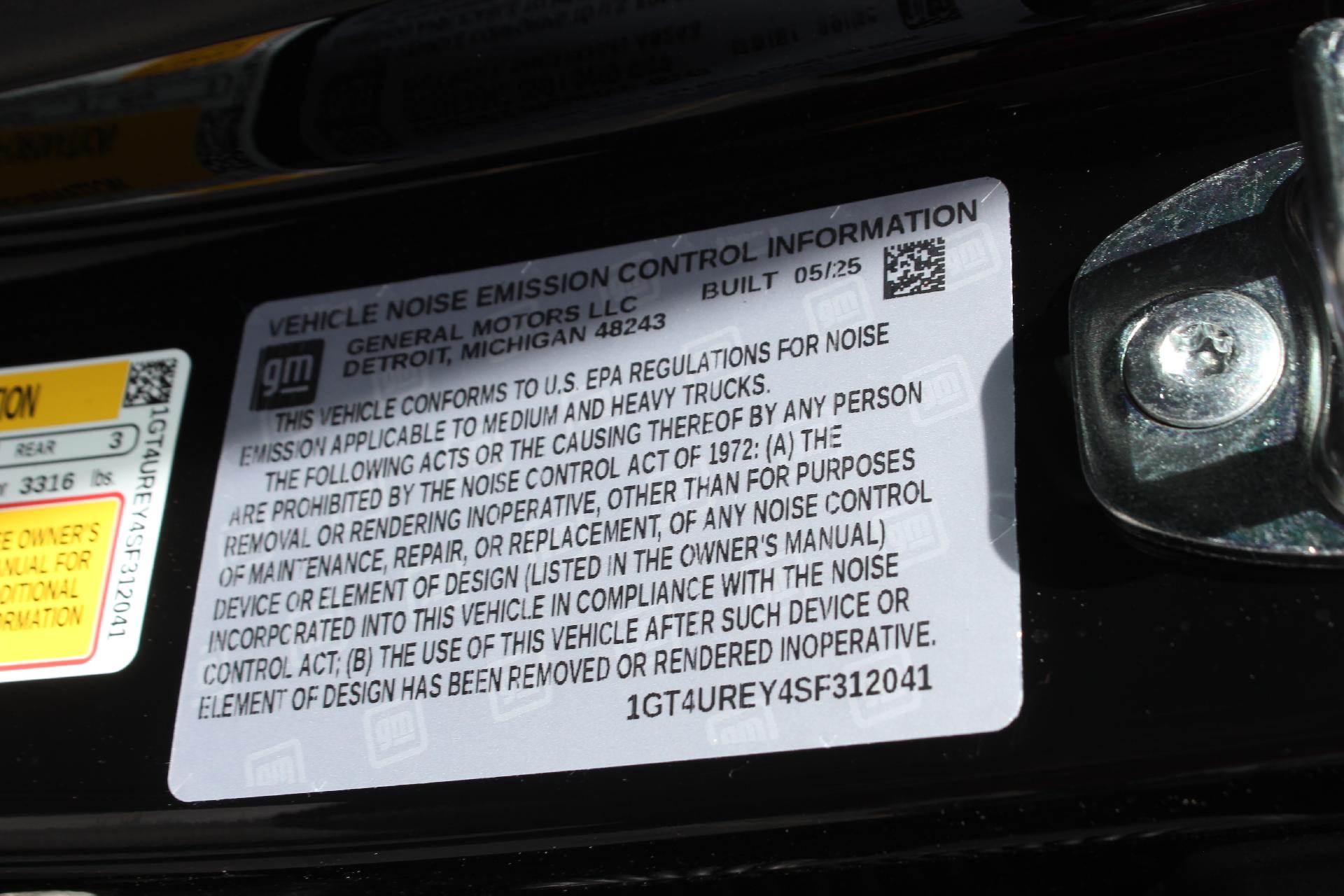 2025 GMC Sierra 2500 HD Vehicle Photo in AURORA, CO 80012-4011