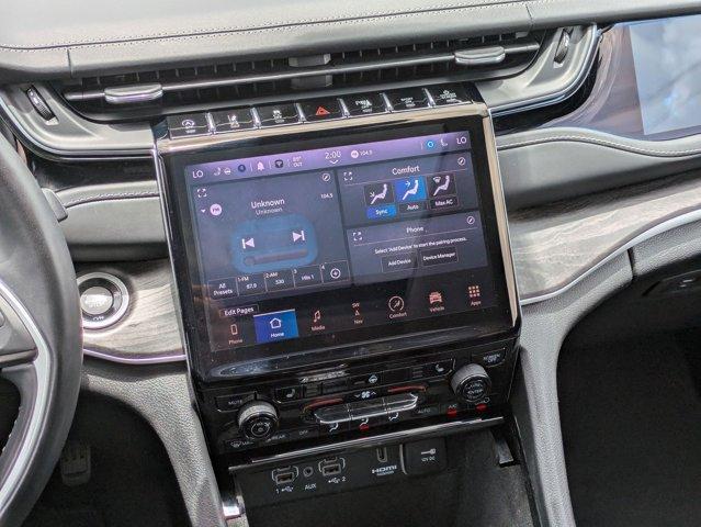 2022 Jeep Grand Cherokee L Vehicle Photo in SELMA, TX 78154-1460
