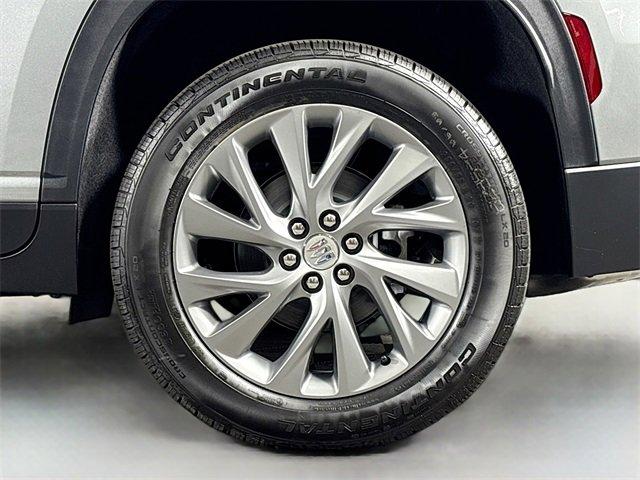 2025 Buick Enclave Vehicle Photo in PUYALLUP, WA 98371-4149