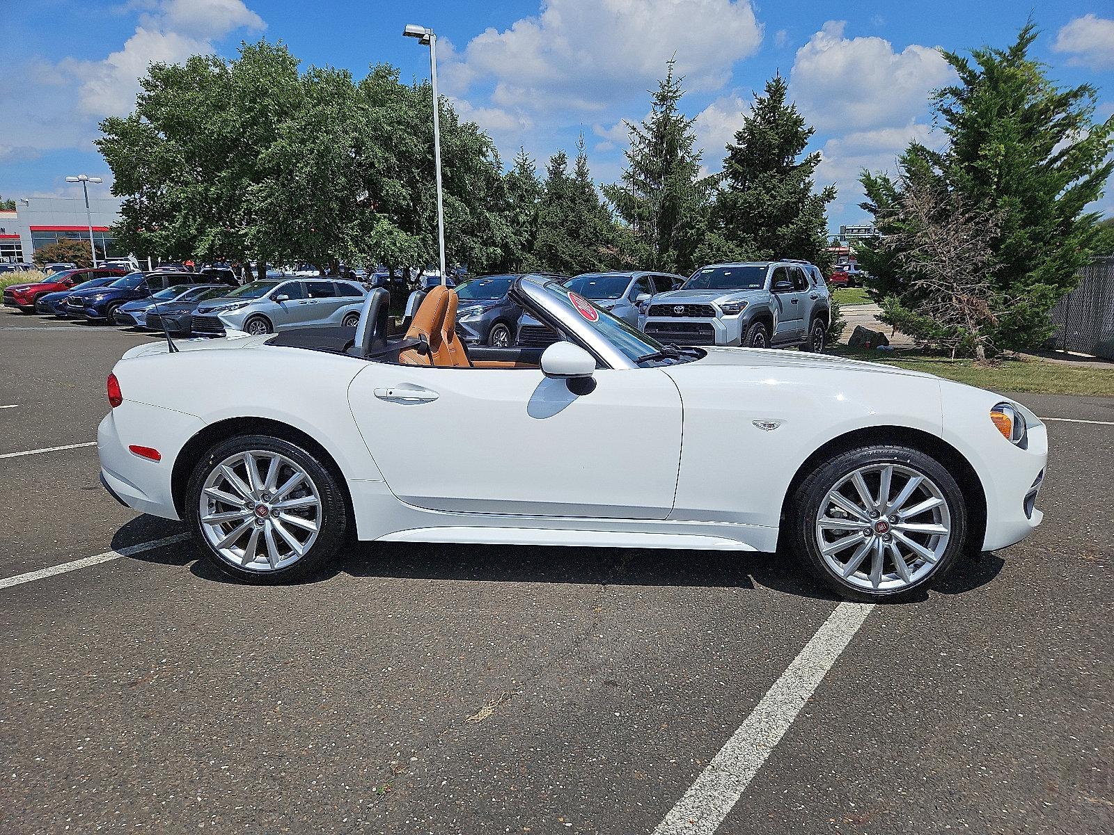 2018 FIAT 124 Spider Vehicle Photo in Trevose, PA 19053