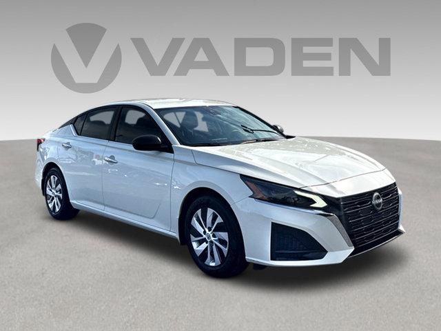 2024 Nissan Altima Vehicle Photo in Savannah, GA 31419
