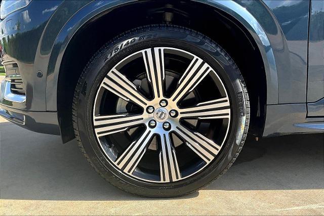 2024 Volvo XC90 Vehicle Photo in Houston, TX 77007