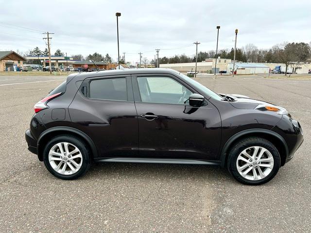 Used 2015 Nissan JUKE SV with VIN JN8AF5MVXFT562151 for sale in Mora, Minnesota