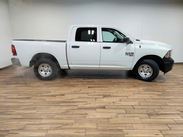 2022 Ram 1500 Classic Vehicle Photo in SAUK CITY, WI 53583-1301