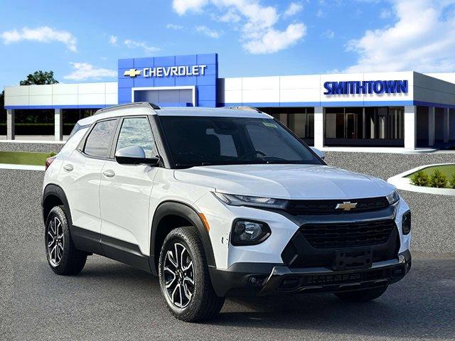 2023 Chevrolet Trailblazer Vehicle Photo in SAINT JAMES, NY 11780-3219