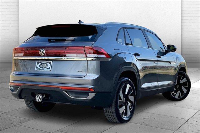 2024 Volkswagen Atlas Cross Sport Vehicle Photo in KANSAS CITY, MO 64114-4502