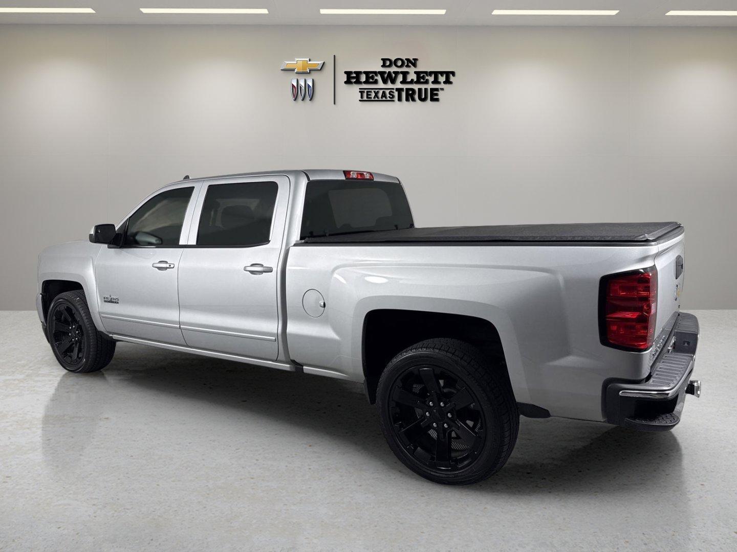 Used 2016 Chevrolet Silverado 1500 LT with VIN 3GCPCREC7GG251231 for sale in Georgetown, TX