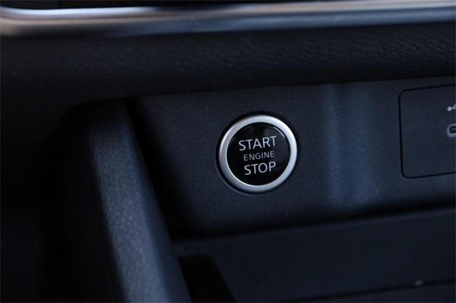 2023 Nissan Rogue Vehicle Photo in Hazelwood, MO 63042