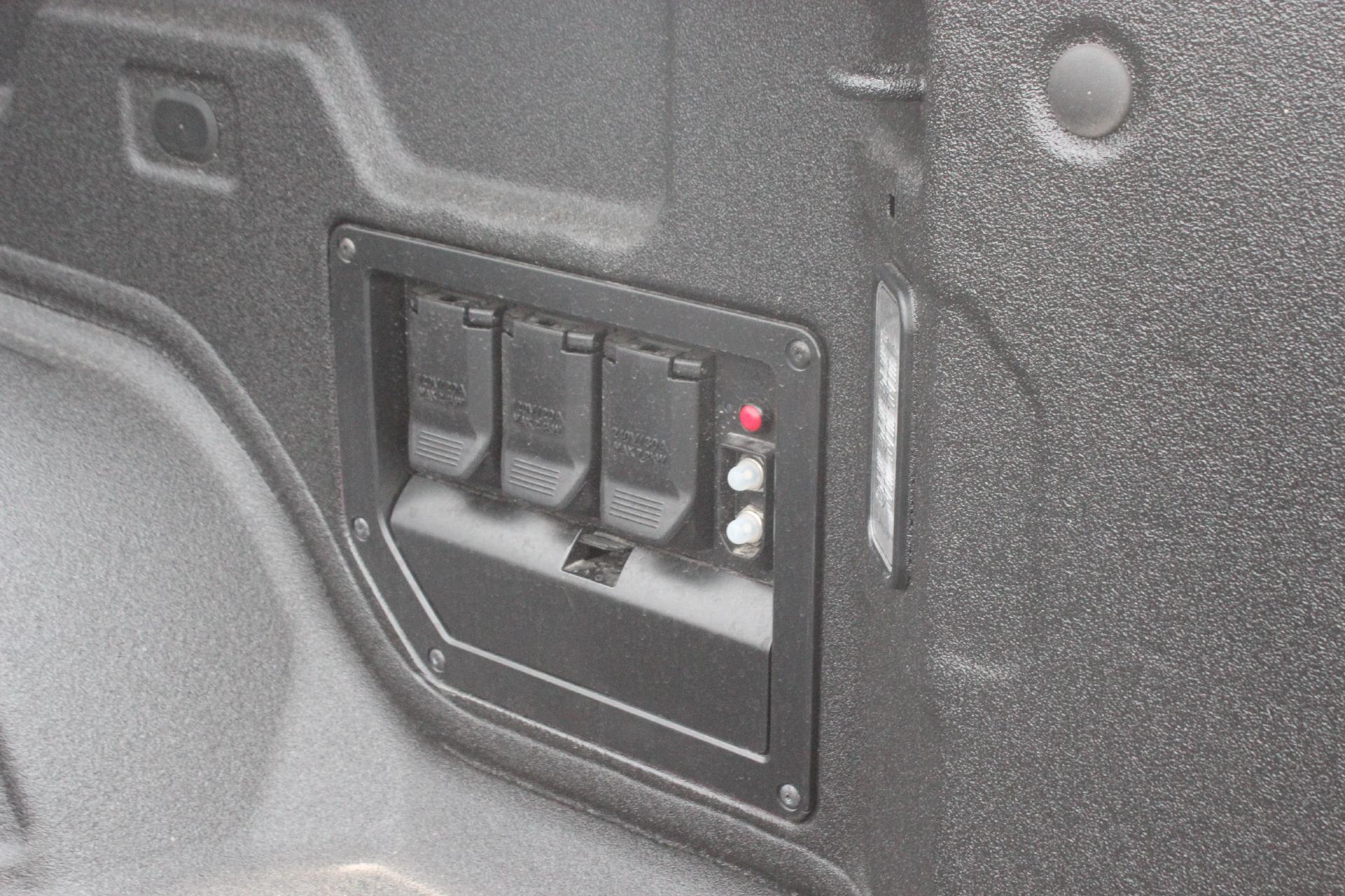 2025 GMC Sierra EV Vehicle Photo in AURORA, CO 80012-4011