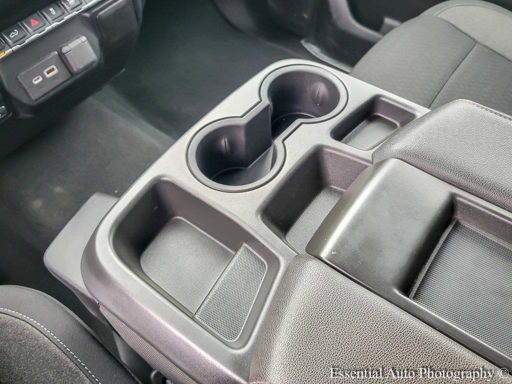 2021 Chevrolet Silverado 1500 Vehicle Photo in AURORA, IL 60503-9326