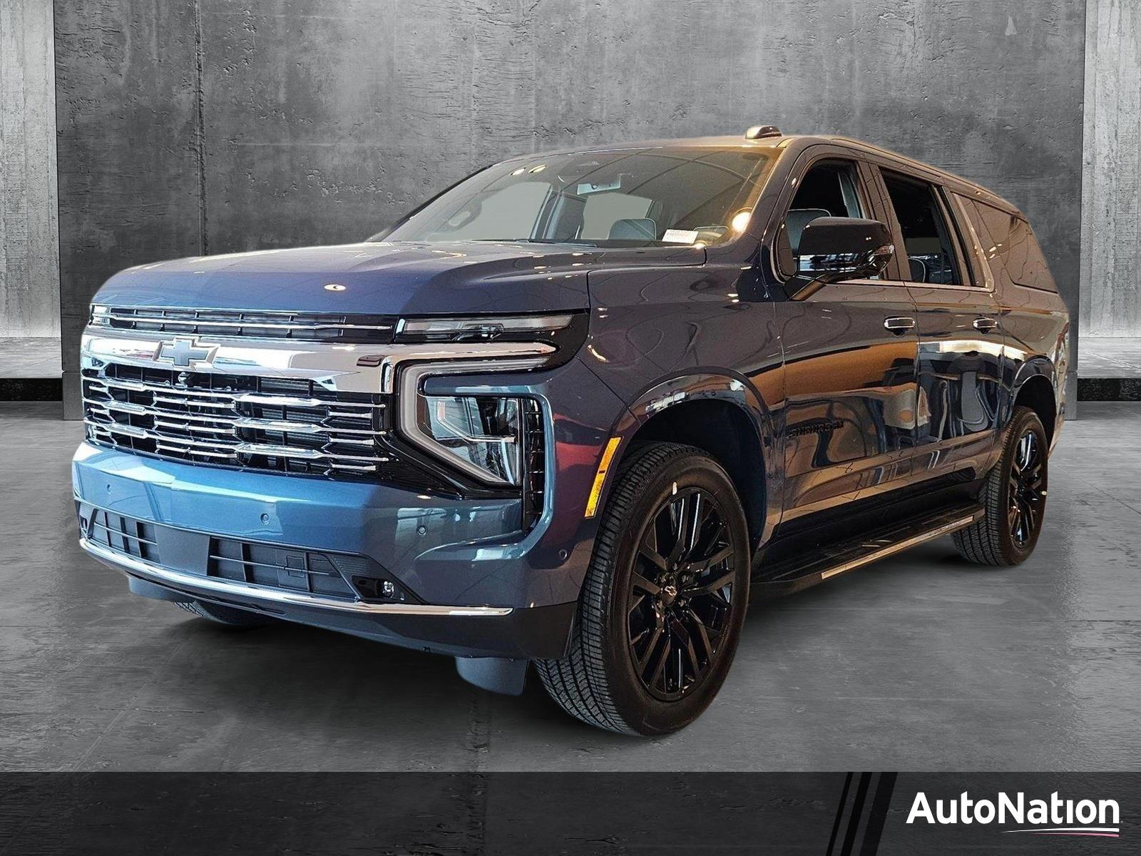 2025 Chevrolet Suburban Vehicle Photo in PEORIA, AZ 85382-3715