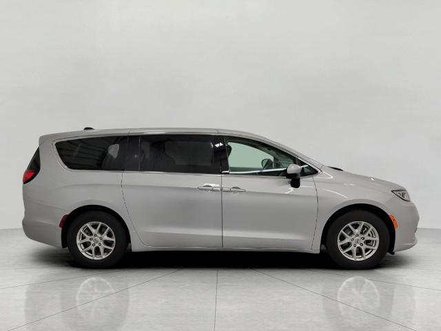 2023 Chrysler Pacifica Vehicle Photo in Green Bay, WI 54304