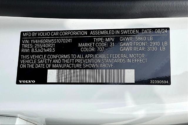 2025 Volvo XC60 Plug-In Hybrid Vehicle Photo in Grapevine, TX 76051