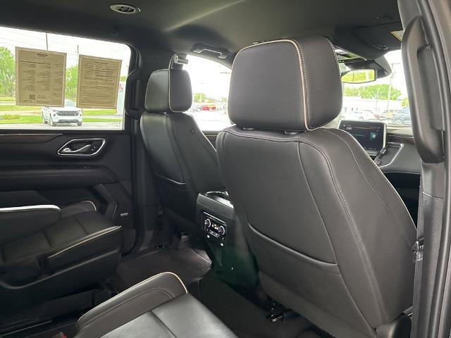 2023 Chevrolet Suburban Vehicle Photo in MANHATTAN, KS 66502-5036