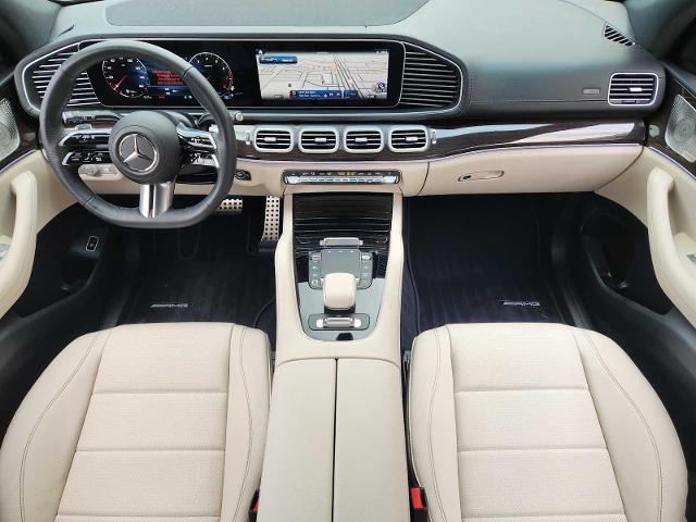 2025 Mercedes-Benz GLS Vehicle Photo in HOUSTON, TX 77079