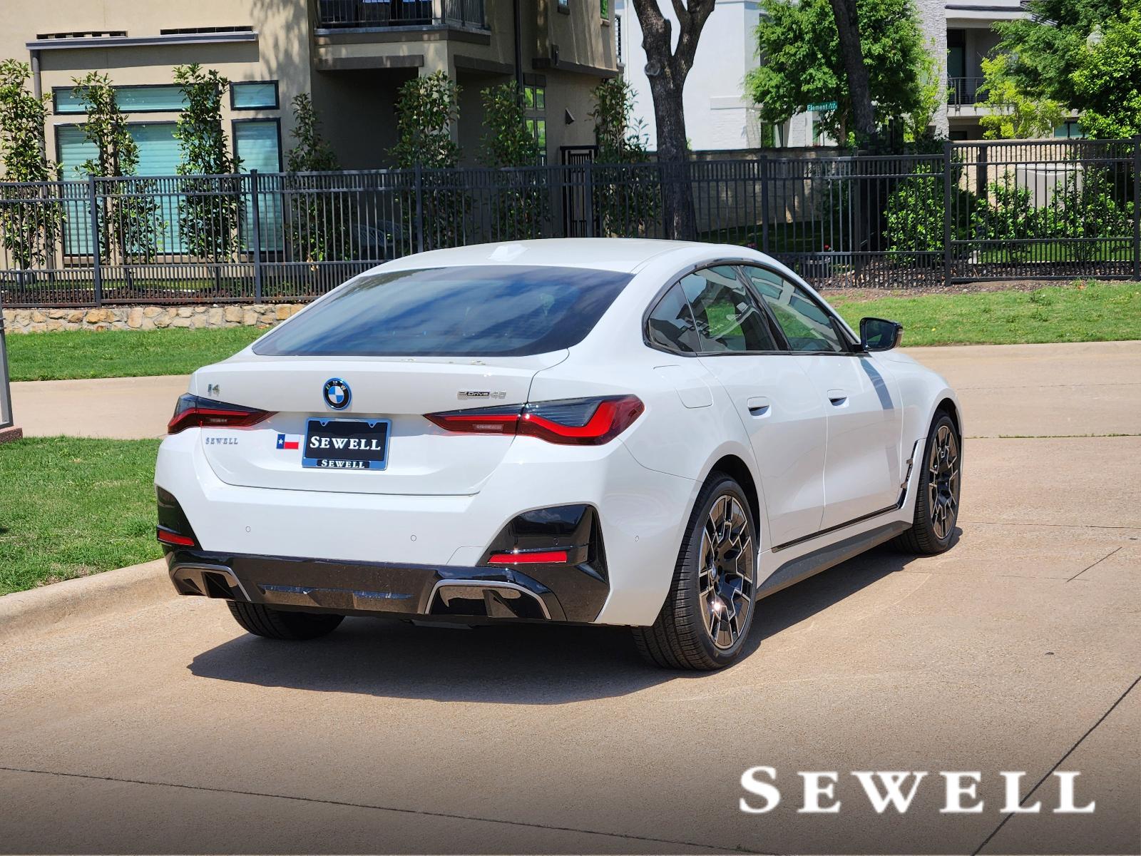 2025 BMW i4 Vehicle Photo in PLANO, TX 75024