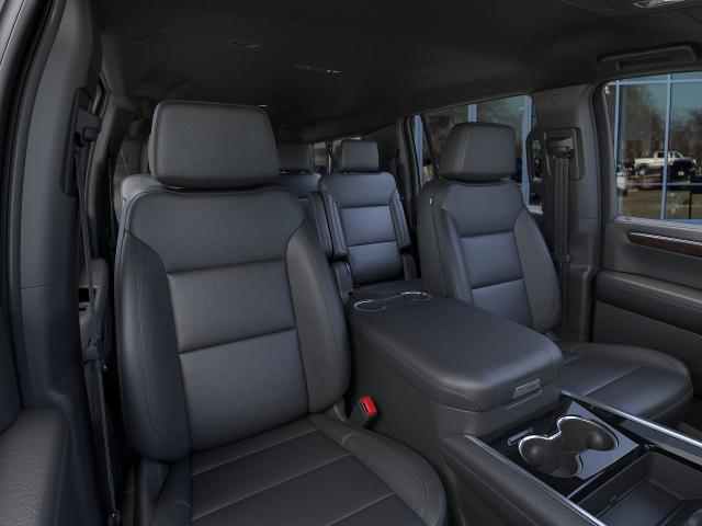 2025 Chevrolet Suburban Vehicle Photo in APPLETON, WI 54914-4656