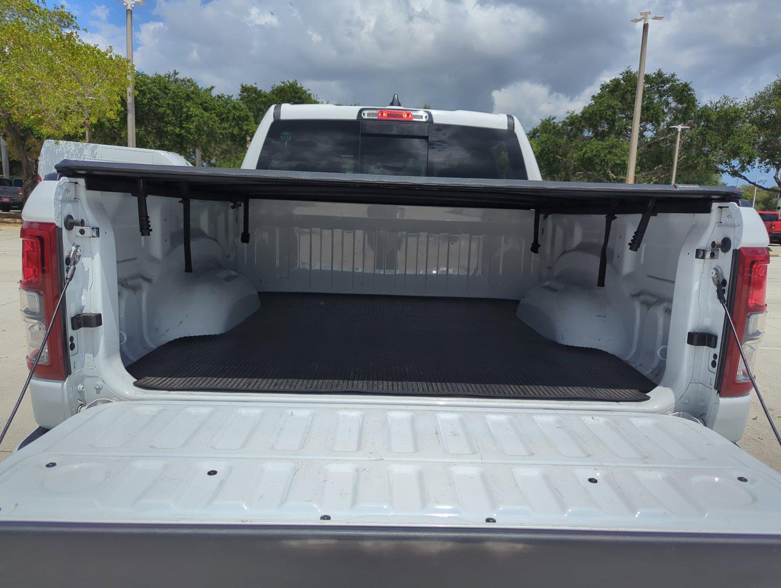 2022 Ram 1500 Vehicle Photo in Pembroke Pines, FL 33027