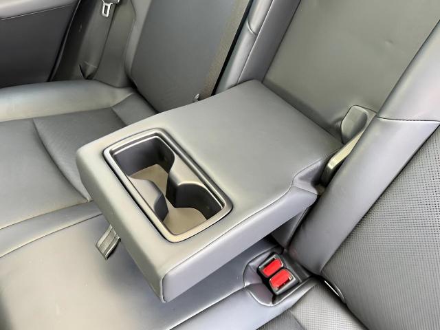 2021 Toyota Venza Vehicle Photo in Green Bay, WI 54304