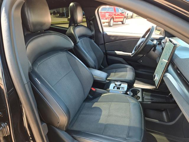 2022 Ford Mustang Mach-E Vehicle Photo in Weatherford, TX 76087