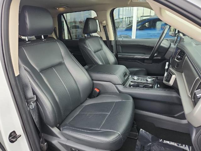 2024 Ford Expedition Vehicle Photo in HAYS, KS 67601-1994
