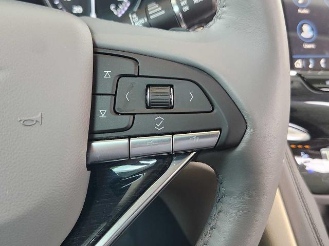 2024 Cadillac XT6 Vehicle Photo in HOUSTON, TX 77079
