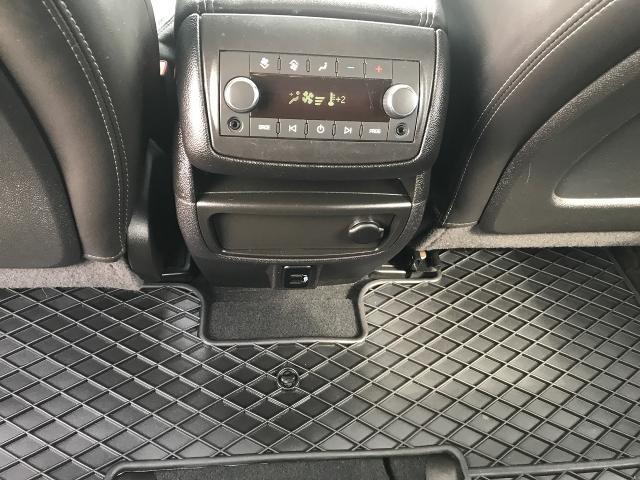 2017 GMC Acadia Limited Vehicle Photo in GREEN BAY, WI 54303-3330