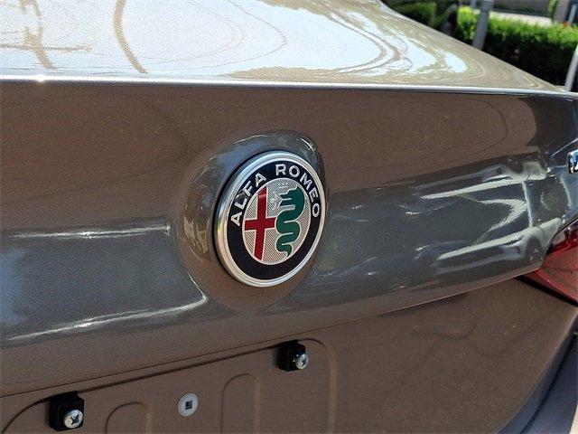 2019 Alfa Romeo Giulia Vehicle Photo in Willow Grove, PA 19090