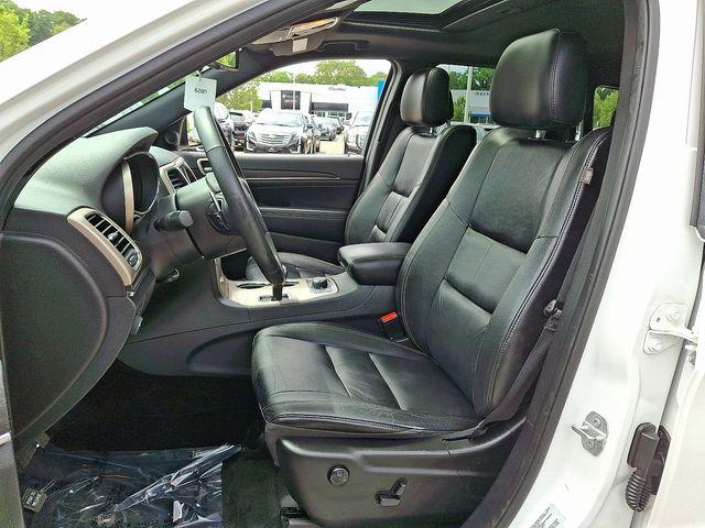 2015 Jeep Grand Cherokee Vehicle Photo in WATERTOWN, CT 06795-3318