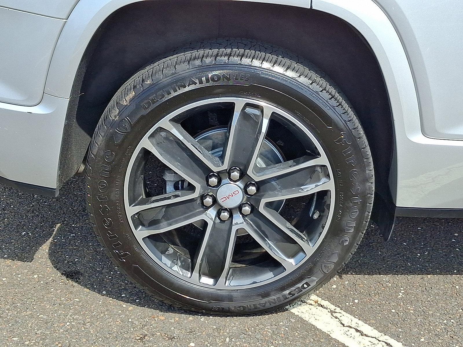 2017 GMC Acadia Vehicle Photo in Trevose, PA 19053