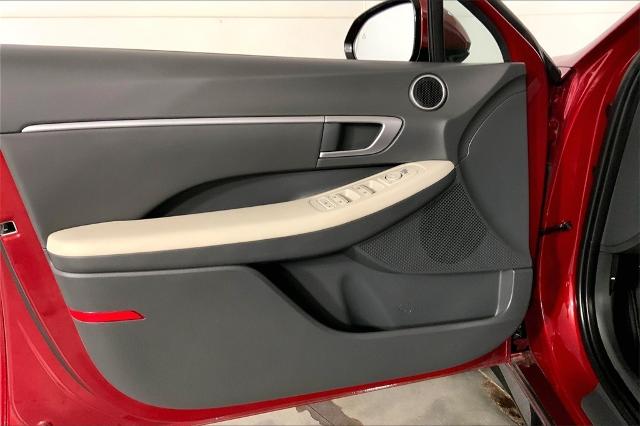 2024 Hyundai SONATA Vehicle Photo in Kansas City, MO 64114