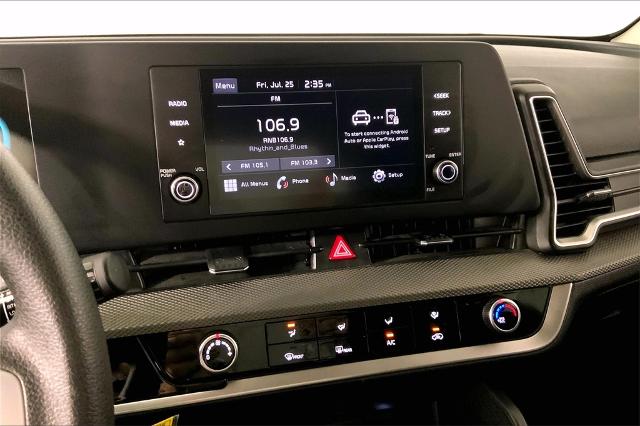 2023 Kia Sportage Vehicle Photo in Lees Summit, MO 64086