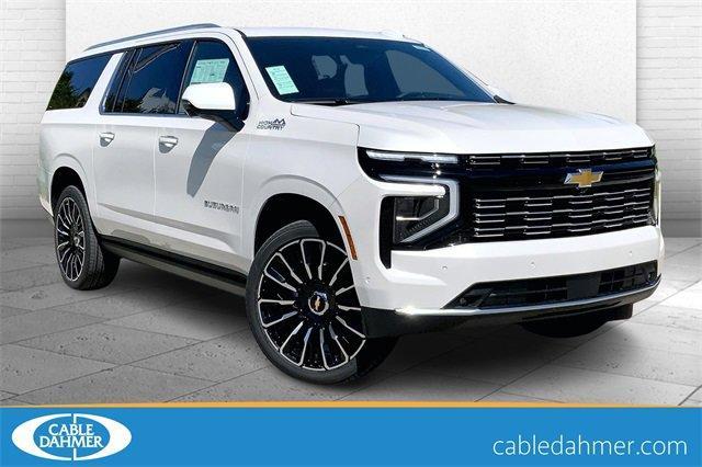 2025 Chevrolet Suburban Vehicle Photo in KANSAS CITY, MO 64114-4502