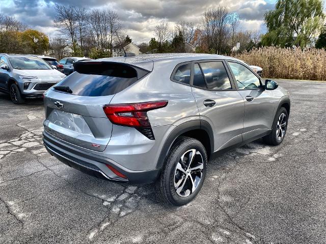 2024 Chevrolet Trax Vehicle Photo in WILLIAMSVILLE, NY 14221-2883