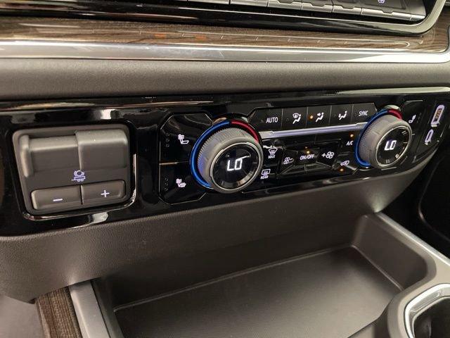 2025 Chevrolet Silverado 1500 Vehicle Photo in PHOENIX, AZ 85014-3381