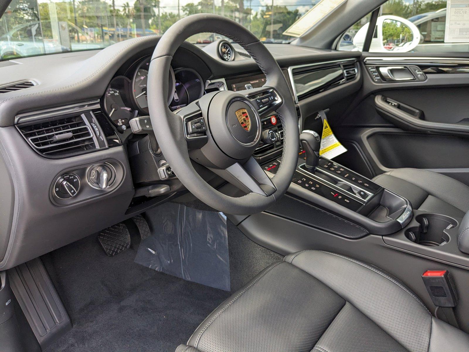 2024 Porsche Macan Vehicle Photo in Maitland, FL 32751