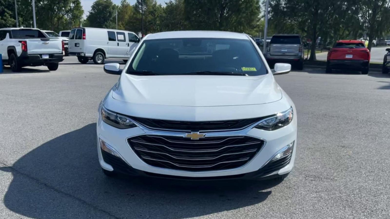 2025 Chevrolet Malibu Vehicle Photo in BENTONVILLE, AR 72712-4322