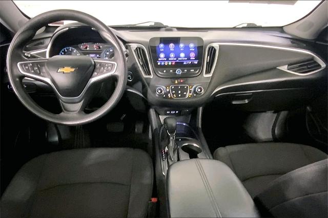 2022 Chevrolet Malibu Vehicle Photo in Lees Summit, MO 64086