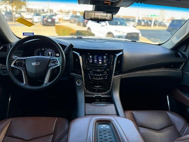 2017 Cadillac Escalade Vehicle Photo in Grapevine, TX 76051