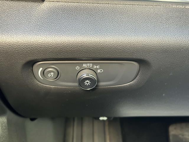2022 Chevrolet Traverse Vehicle Photo in Roslyn, NY 11576